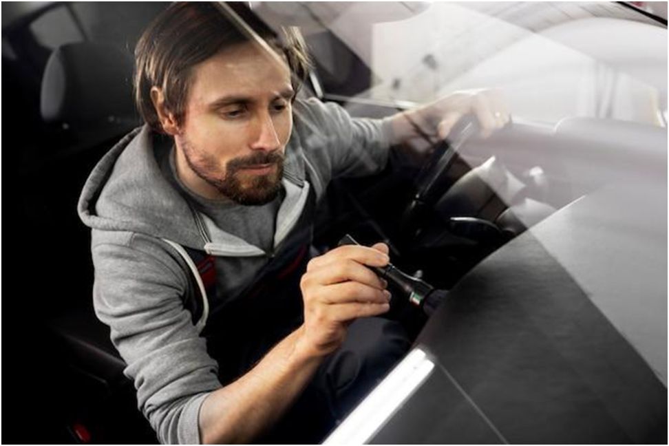 How Windshield Repair and Replacement Affects Your Vehicle's Resale Value